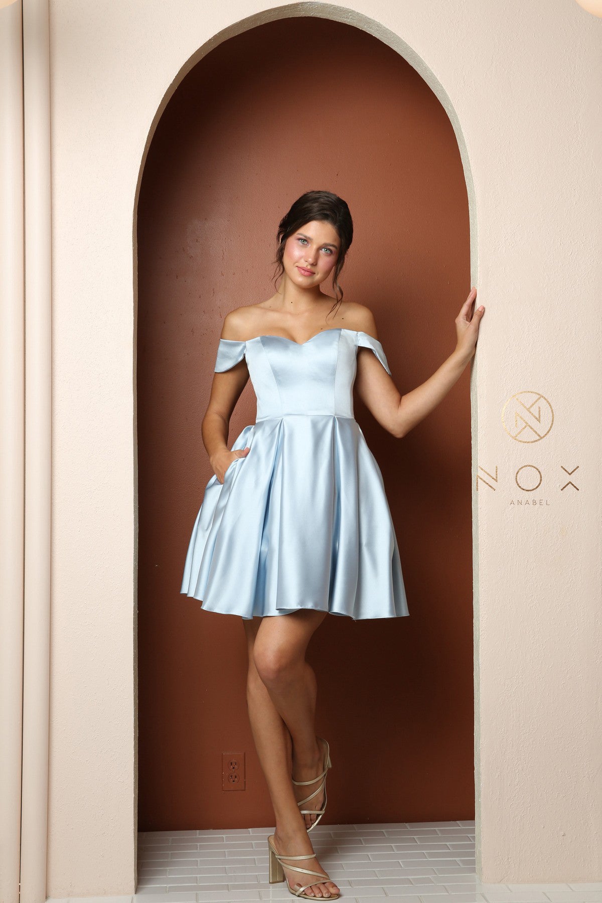 NA25-R773 A-LINE OFF SHOULDER SATIN SHORT DRESS WITH POCKET