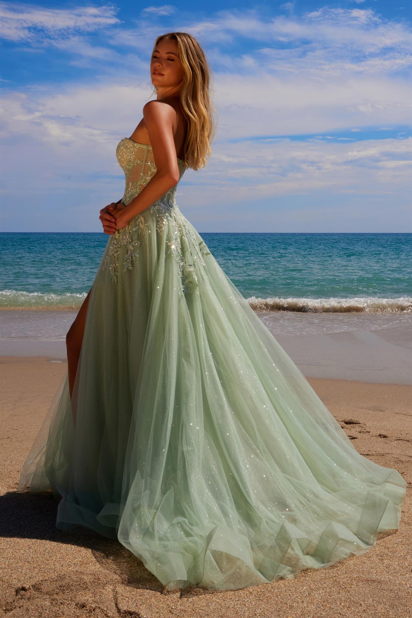 NA25- G1371 LONG A-LINE TULLE DRESS WITH A SWEETHEART TOP SEQUIN APPLIQUE OPEN SLIT