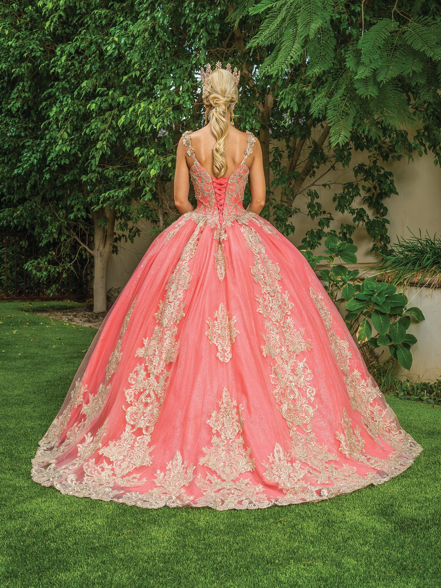 DQ25-1629 HALTER NECK BALL GOWN WITH EMBROIDERED LACE APPLIQUES