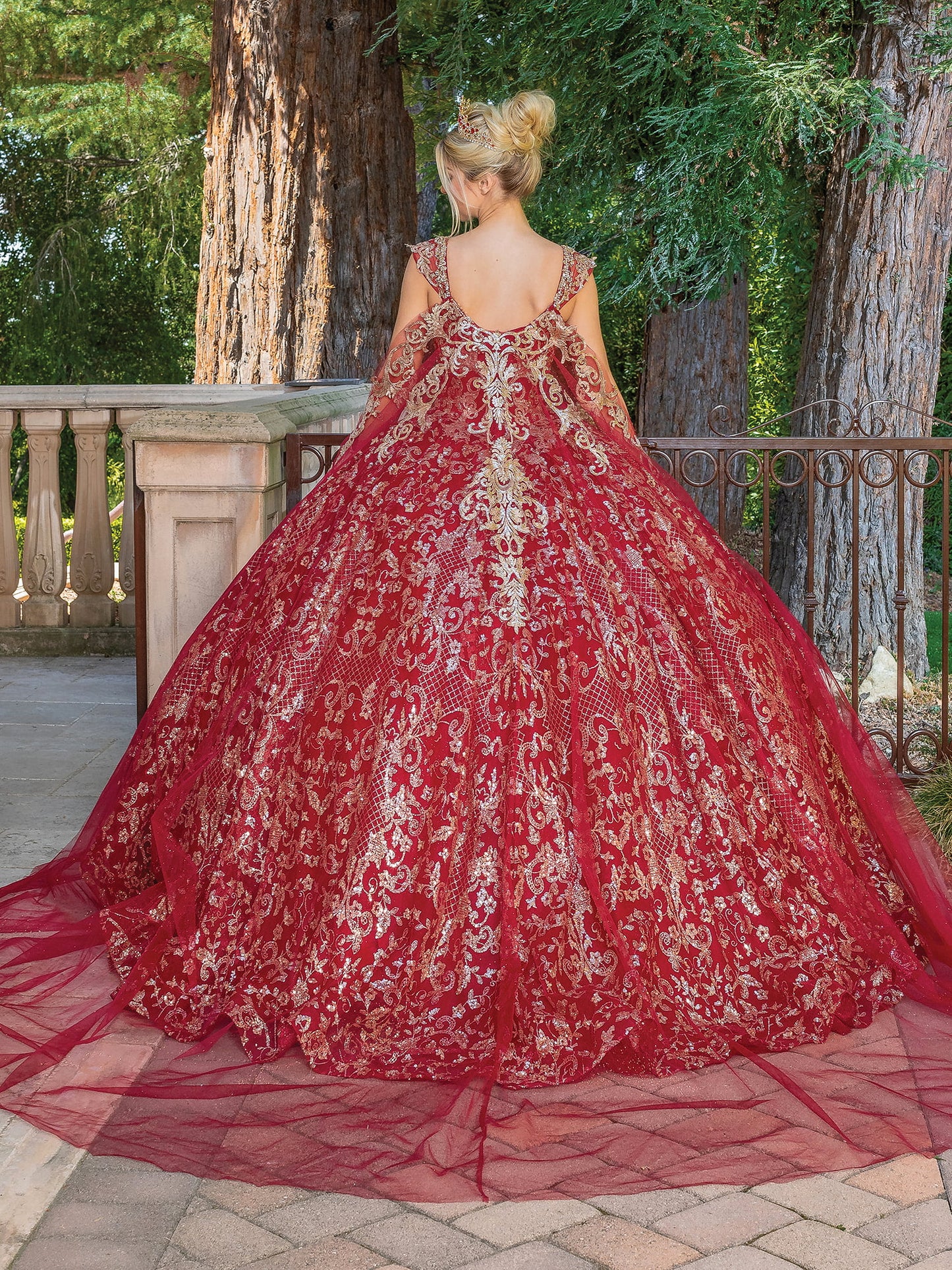 DQ25-1670 SLEEVELESS BALL GOWN WITH INTRICATE EMBROIDERY AND BEADING