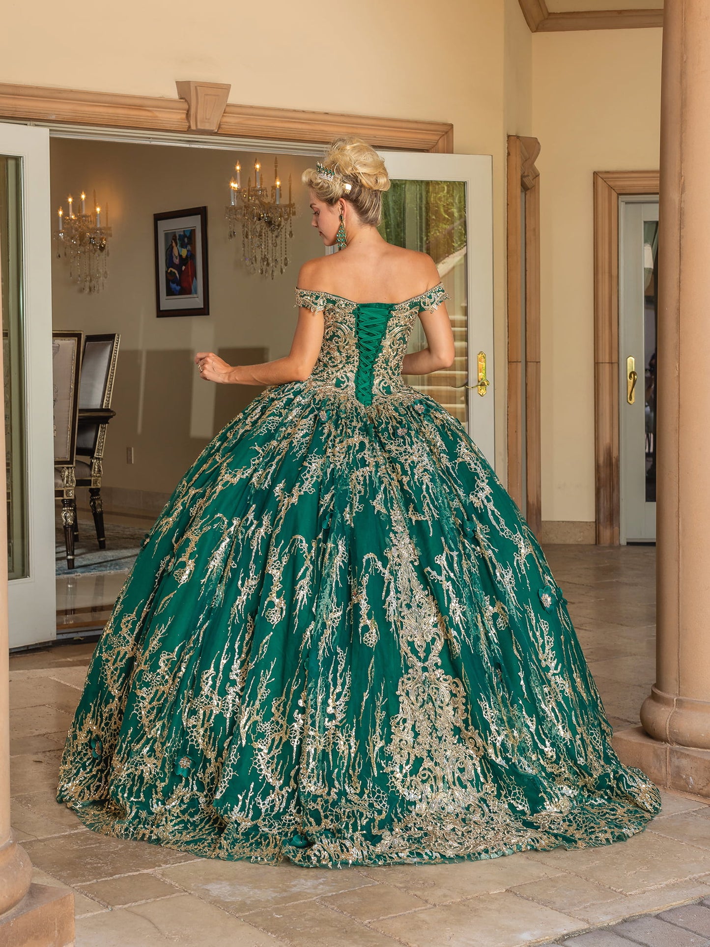 DQ25-1742 EMBROIDERED SWEETHEART NECKLINE BALLGOWN WITH LACE APPLIQUE