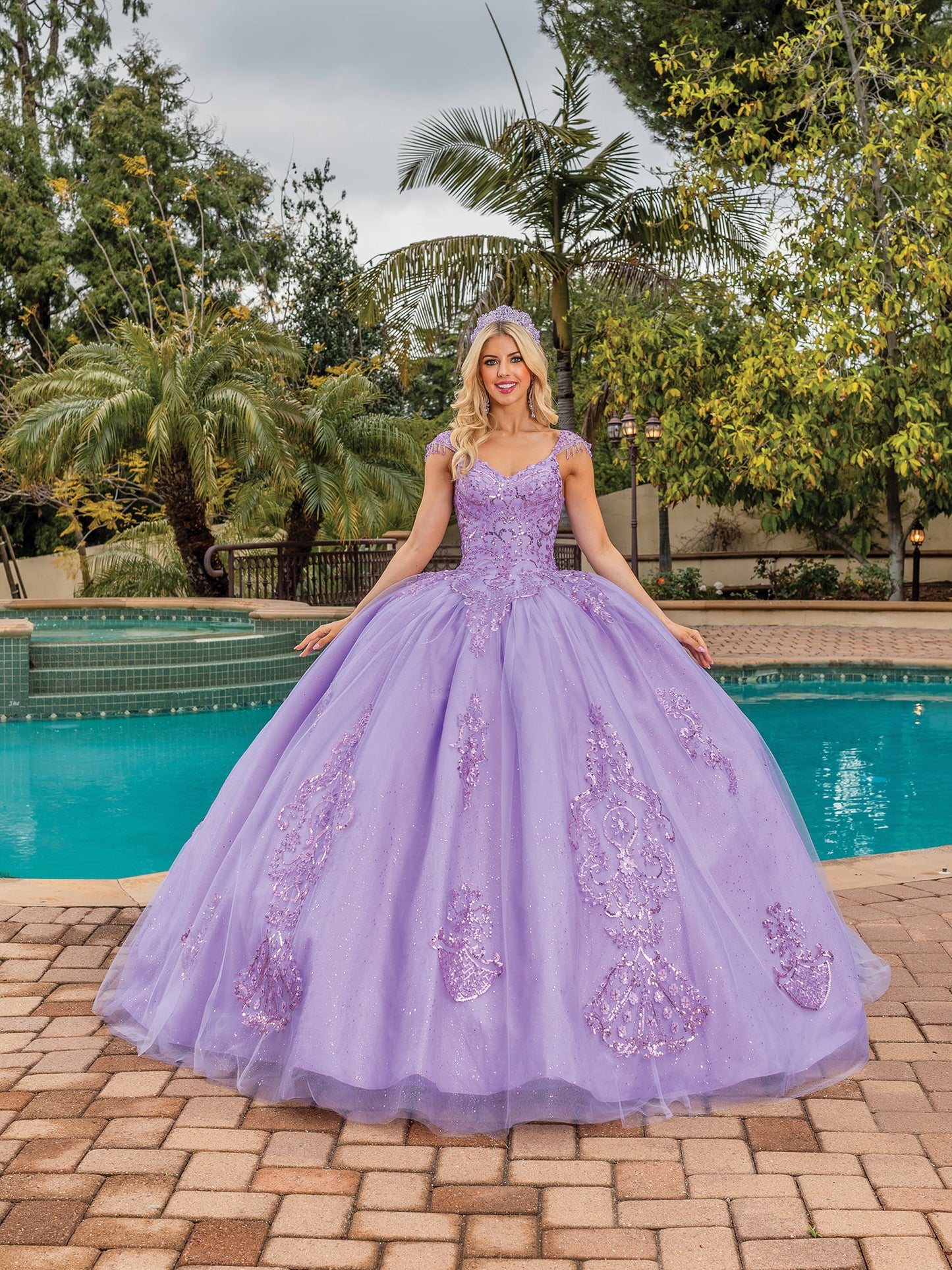DQ25-1758 KEYHOLE BACK BALLGOWN WITH BEADED LACE BODICE