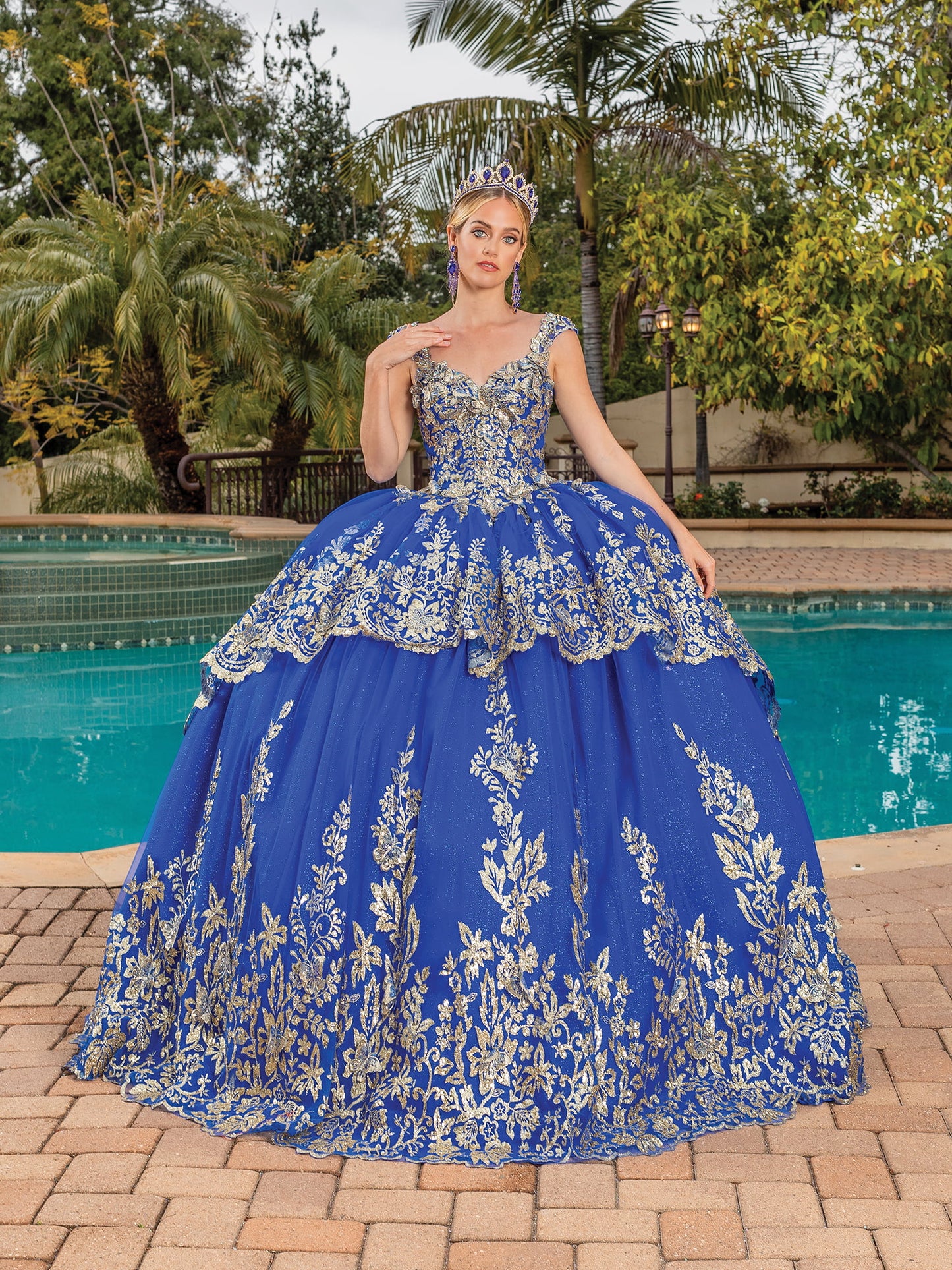 DQ25-1881 V-BACK BALLGOWN WITH EMBELLISHED LACE OVERLAY