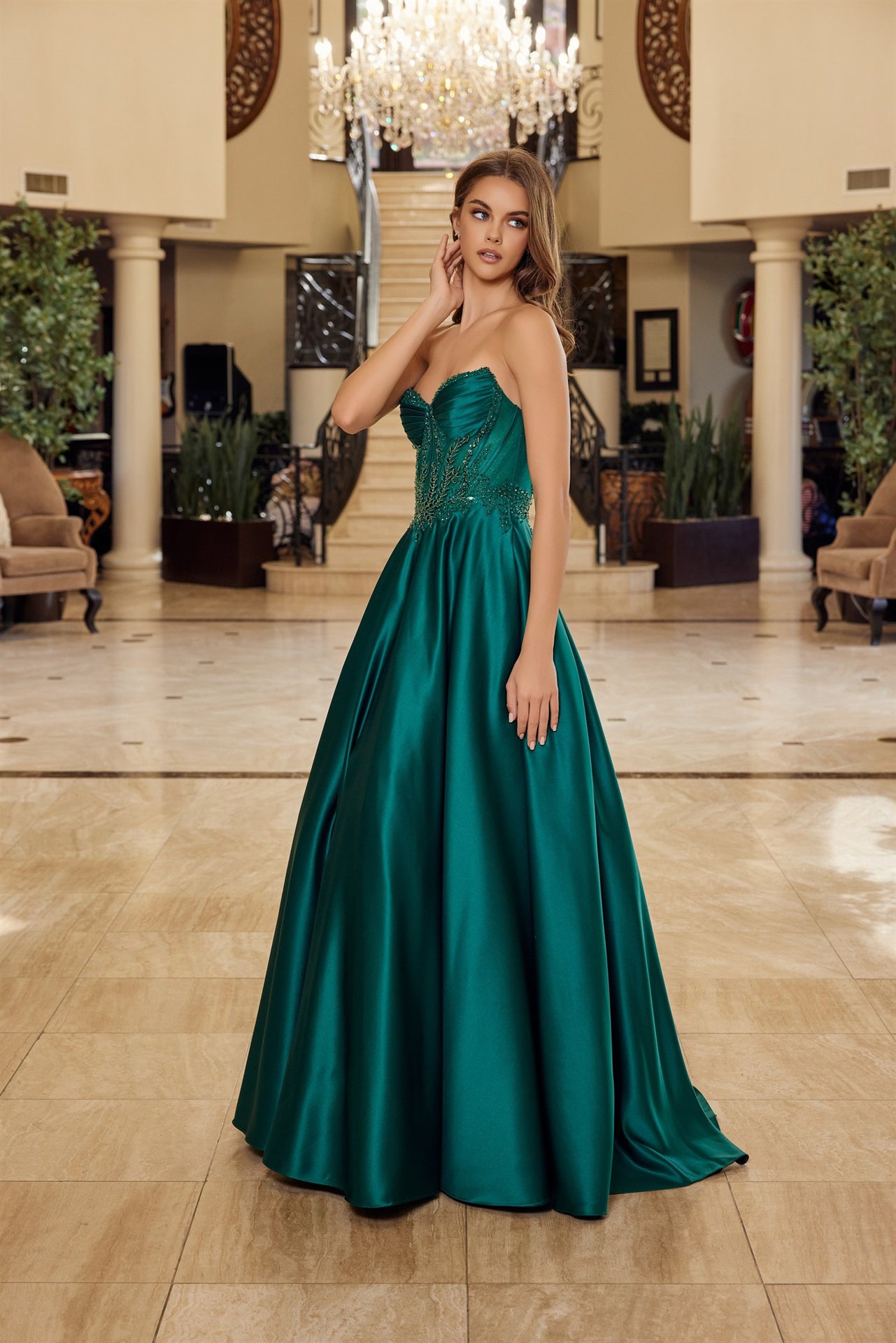 NOX26-Y1798 A LINE SHINY SATIN MATERIAL STRAPLESS SWEETHEART