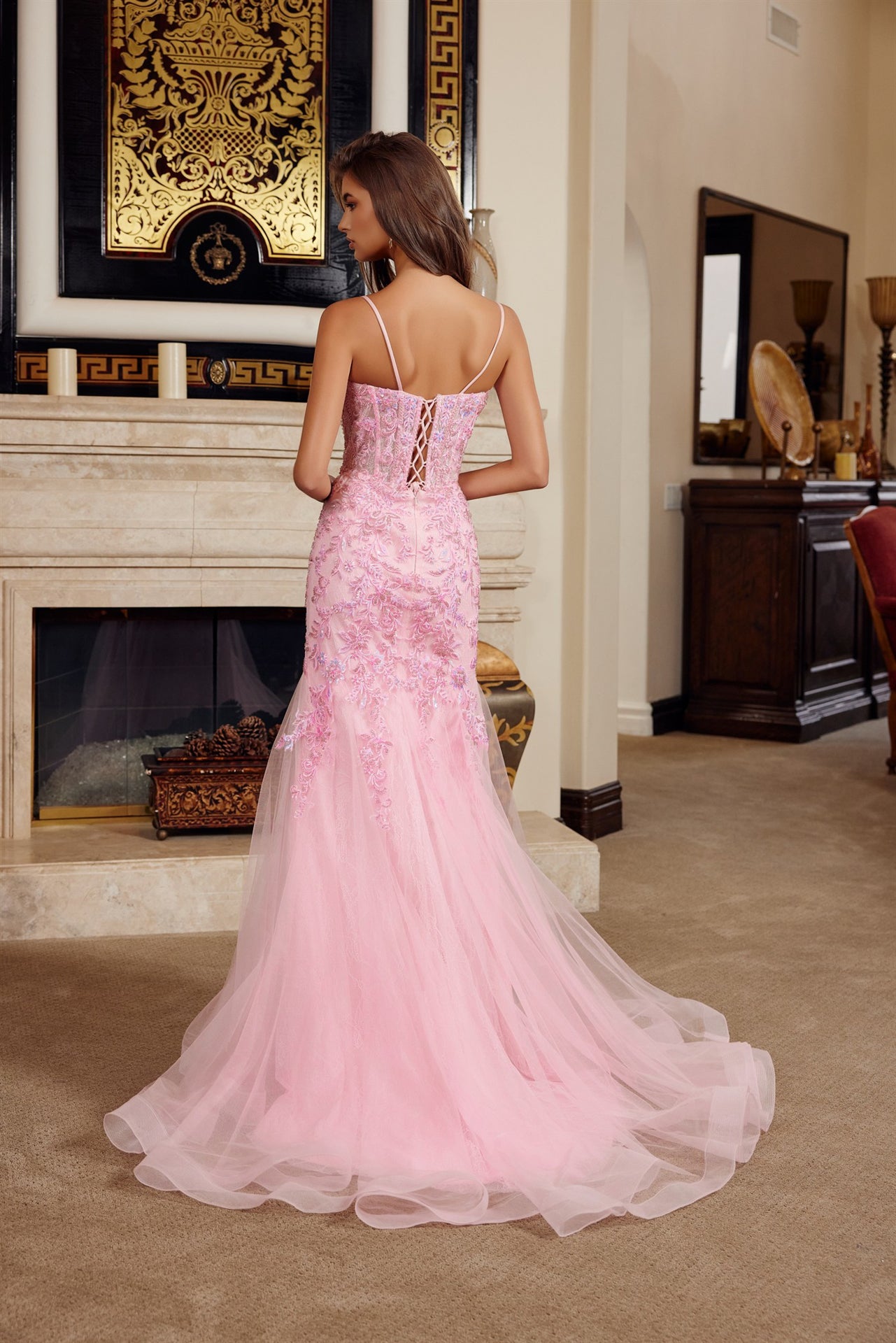 NOX26-H1874 TRUMPET SILHOUETTE TULLE MATERIAL PLUNGING SEMI SWEETHEAR