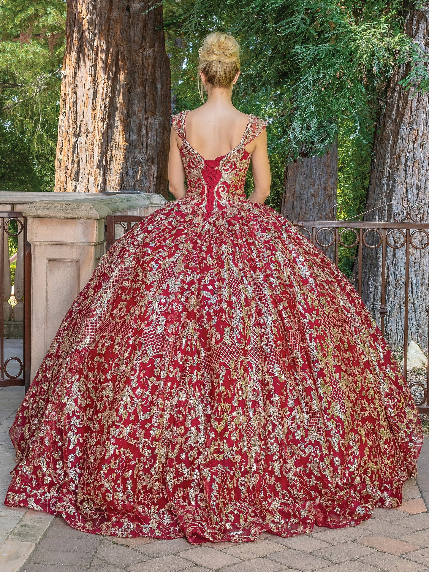 DQ25-1670 SLEEVELESS BALL GOWN WITH INTRICATE EMBROIDERY AND BEADING