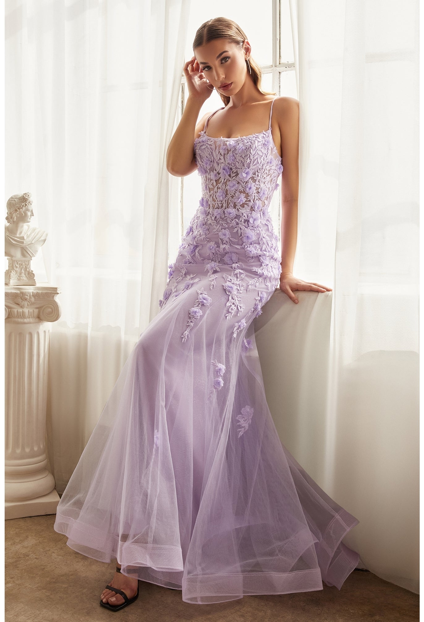 CIND-CD995 FITTED FLORAL APPLIQUE  MERMAID TULLE GOWN